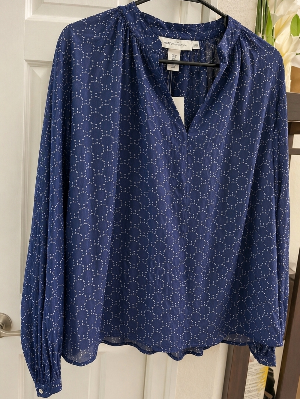 H&M Sheer Blue Geometric Blouse Size 10 Flowy Lightweight Boho Top NWT